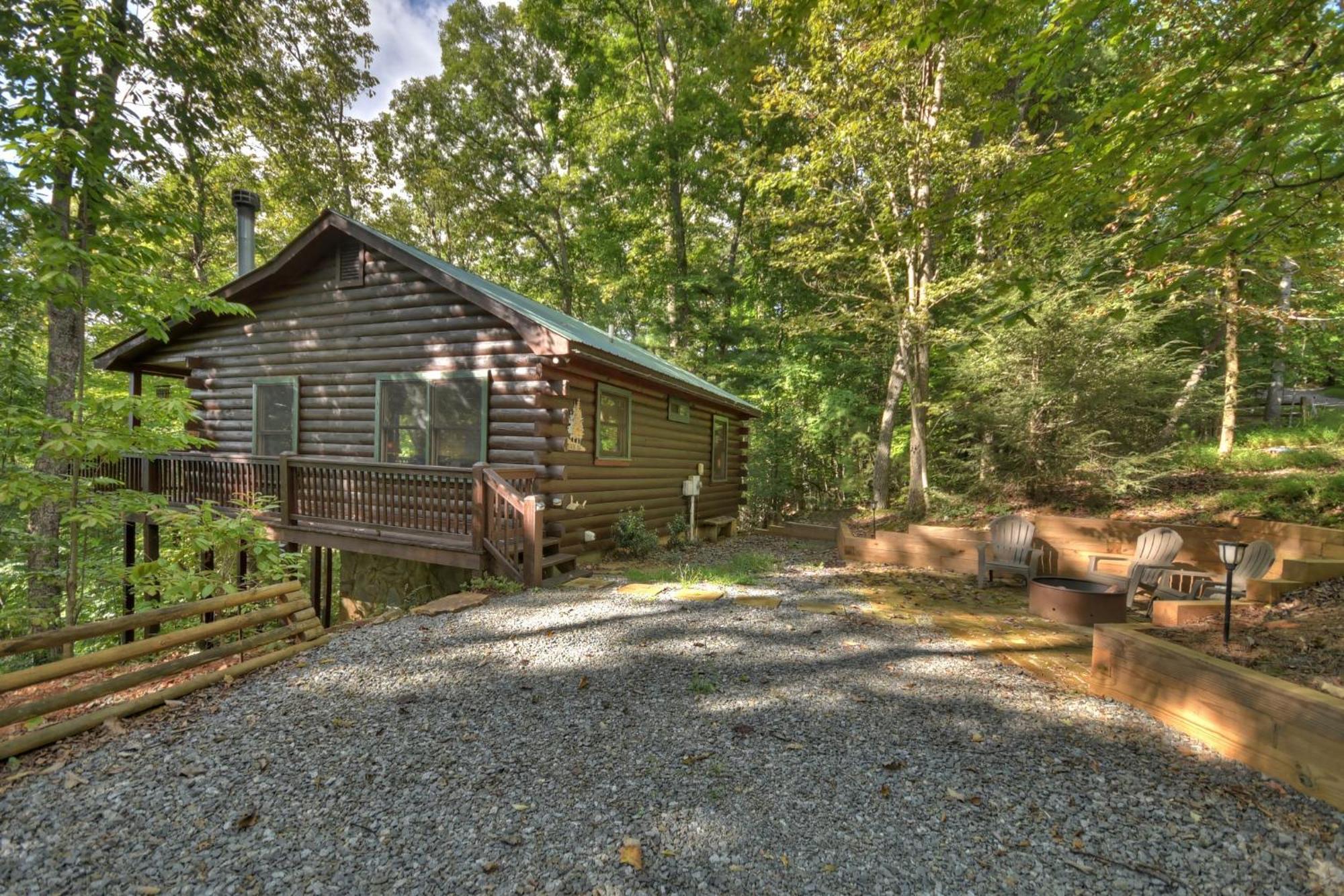 Bearfoot Ridge Wood-Burning Fireplace Cozy Hot Tub Serene Views Ellijay Esterno foto